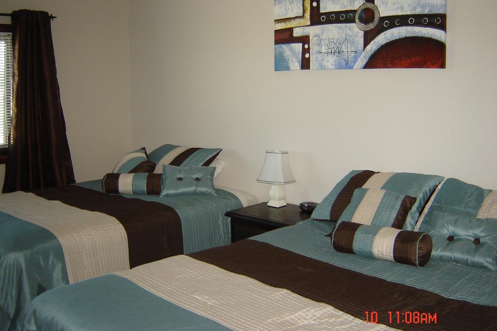 Radisson Midway Motel חדר תמונה