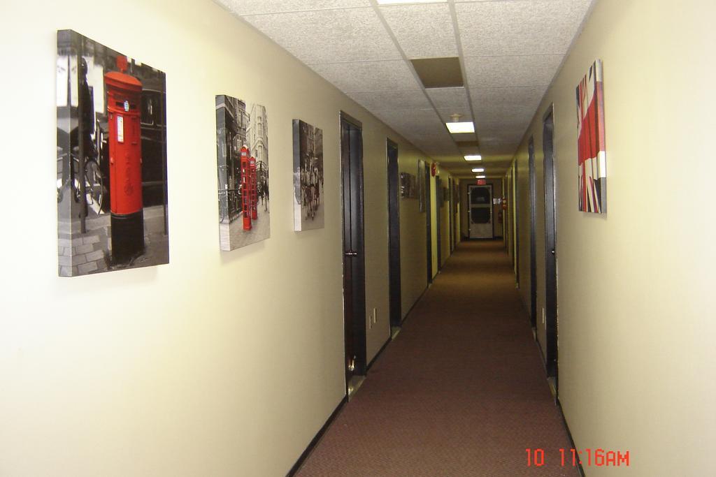 Radisson Midway Motel מראה חיצוני תמונה